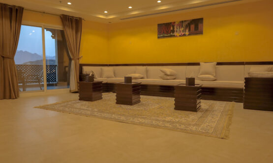 Deluxe Suite- King bed